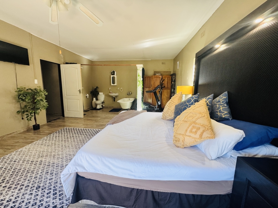 13 Bedroom Property for Sale in Wilkoppies North West